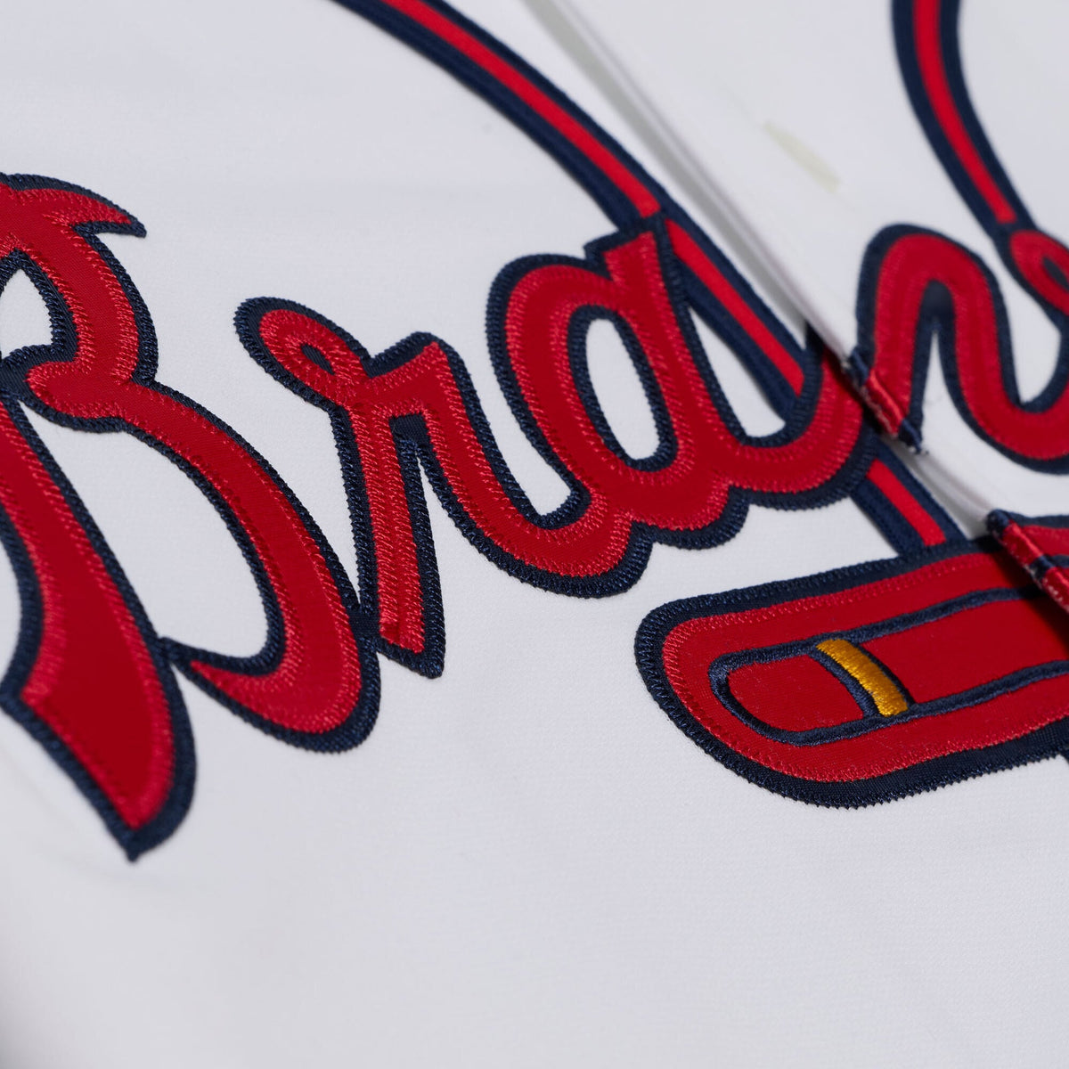 Men's Atlanta Braves Andruw Jones Mitchell & Ness White 2005 Authentic Jersey