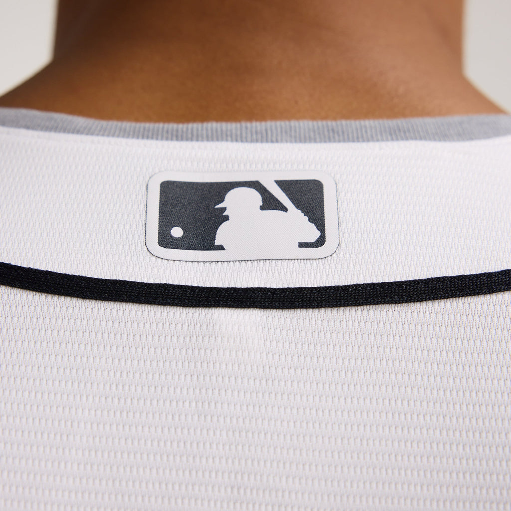 Men's Detroit Tigers Nike White Home Replica Jersey