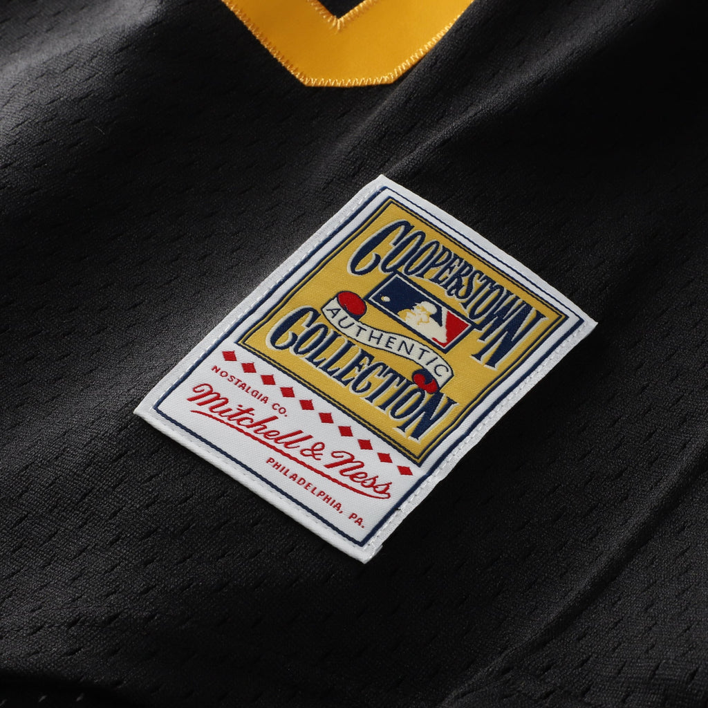 Men's Pittsburgh Pirates Willie Stargell Mitchell & Ness Black Authentic Batting Practice Jersey