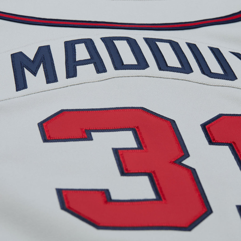 Men's Atlanta Braves Greg Maddux Mitchell & Ness Gray 1995 Throwback Authentic Jersey